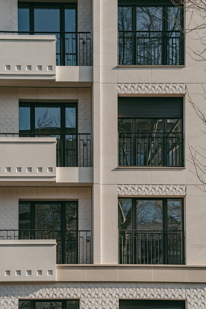 Zoom fenêtre peretti neuilly ory architecture