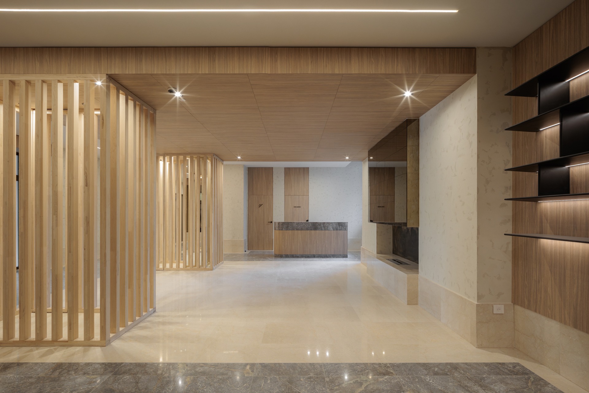 260409 ORY Neuilly Salem web (18)