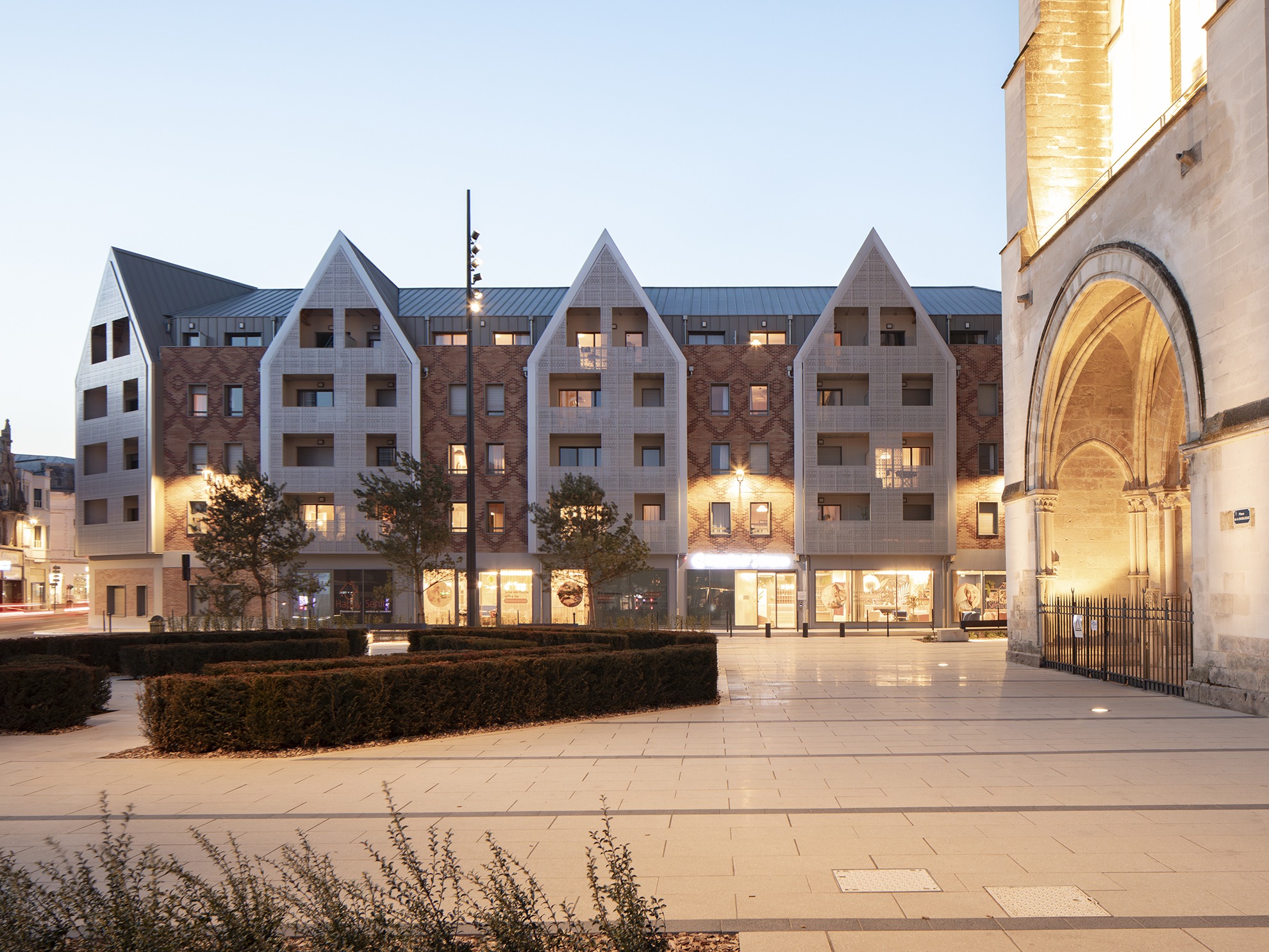 20250327 ORY architecture Saint Quentin HD